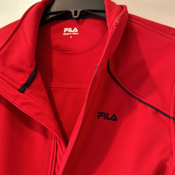 Men’s Fila jacket - Picture 2 of 2